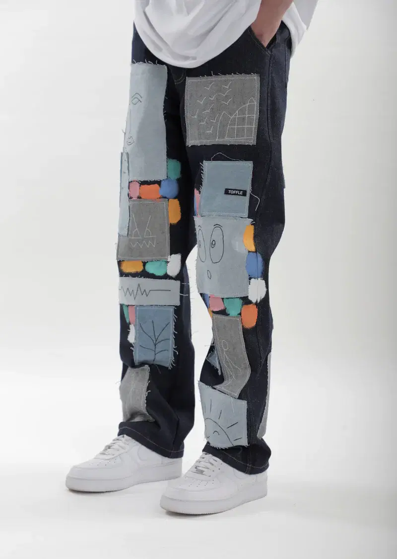 Thumbnail preview #4 for Moodboard Jeans