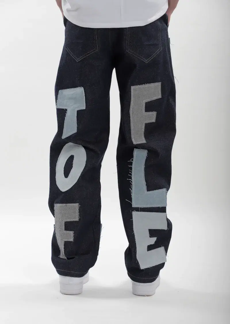 Thumbnail preview #3 for Moodboard Jeans