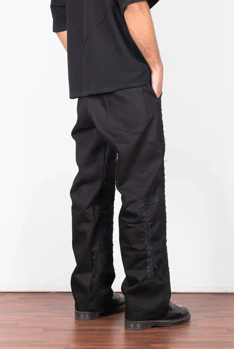 Thumbnail preview #1 for Distressed Black Denim