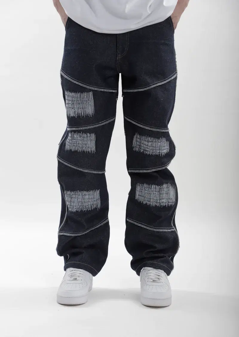 Scratched Denim Jeans, a product by TOFFLE