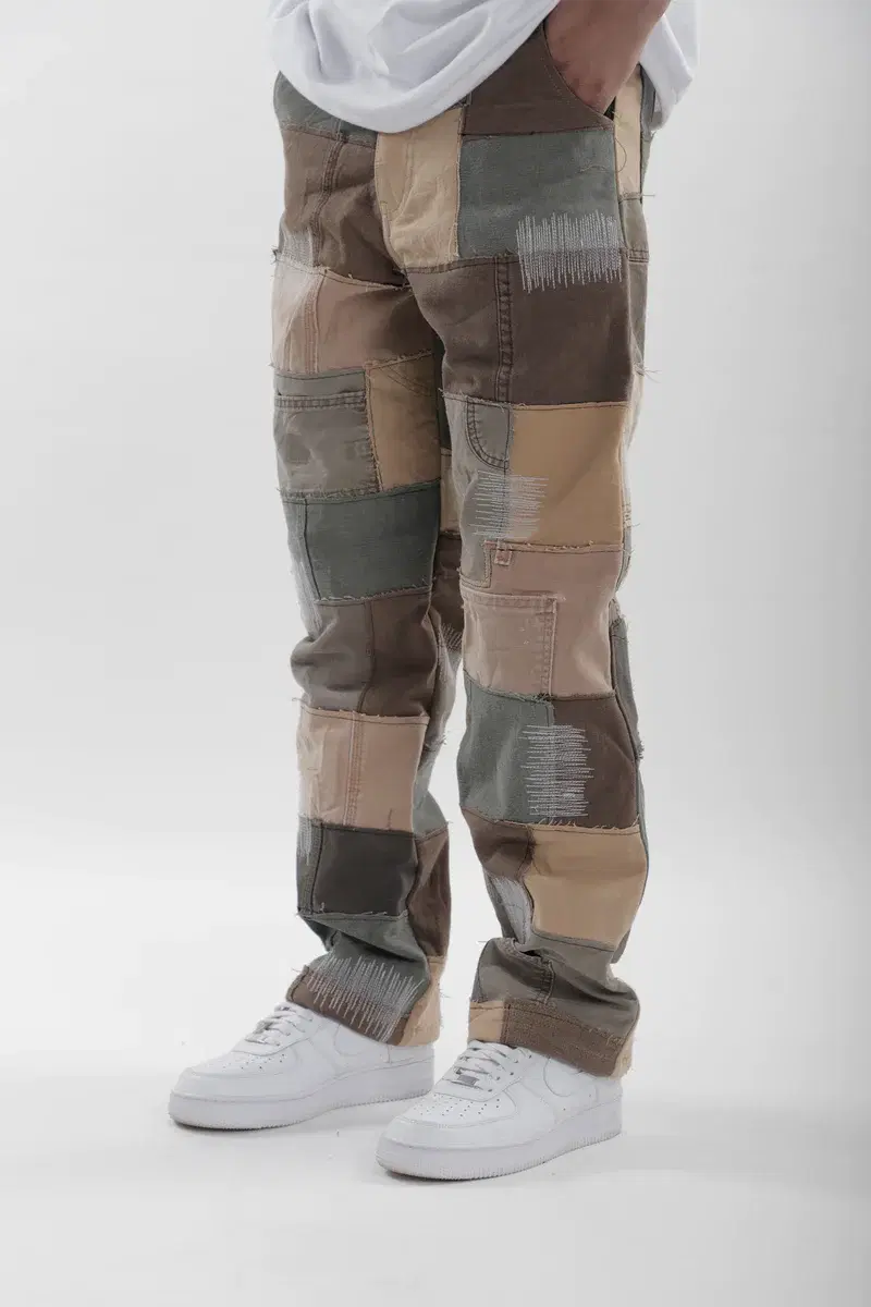 Thumbnail preview #2 for Earth Patchwork Jeans