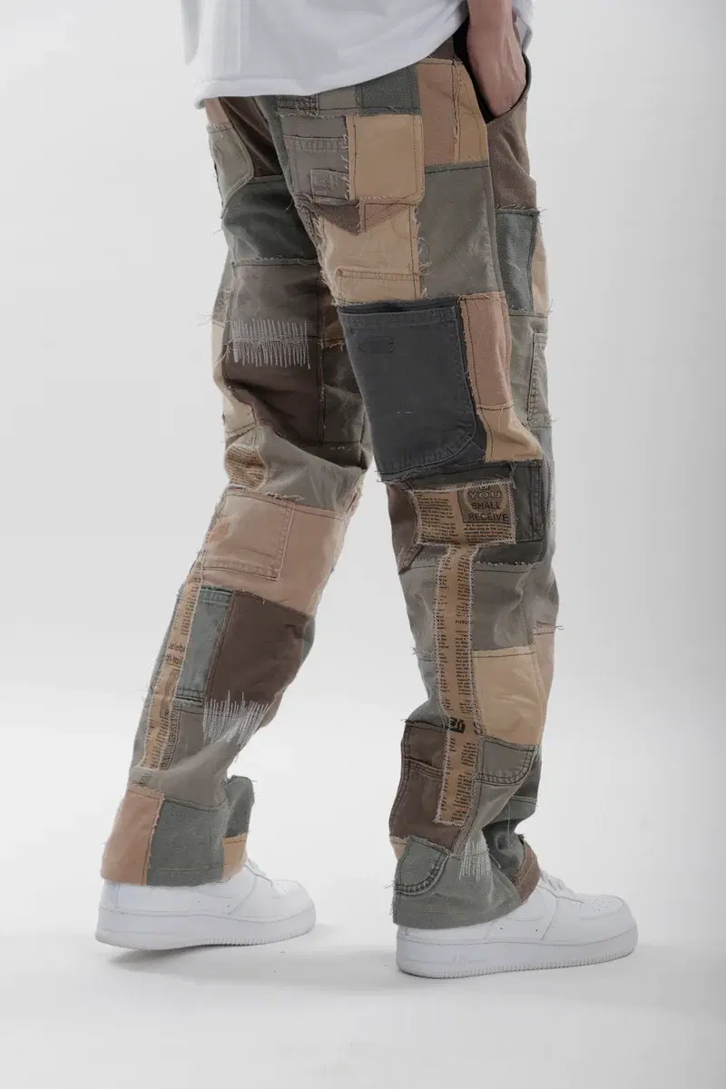 Thumbnail preview #3 for Earth Patchwork Jeans